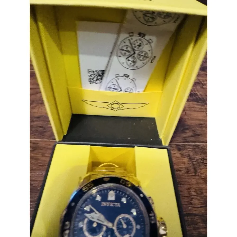 Invicta men pro